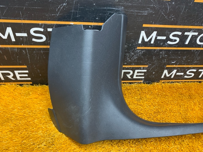 Накладка на порог салона, 760 рублей, Красноярск