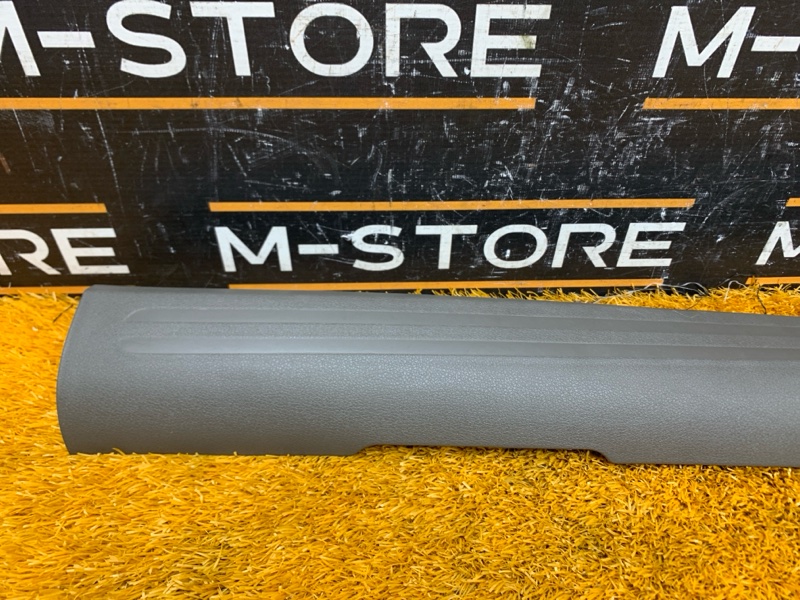 Накладка на порог салона, 380 рублей, Красноярск