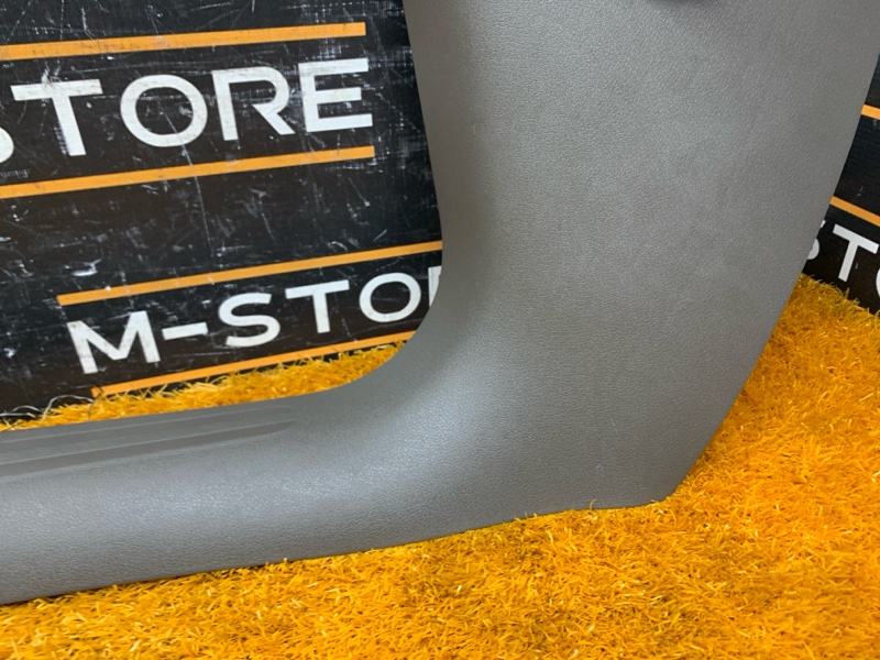 Накладка на порог салона, 380 рублей, Красноярск