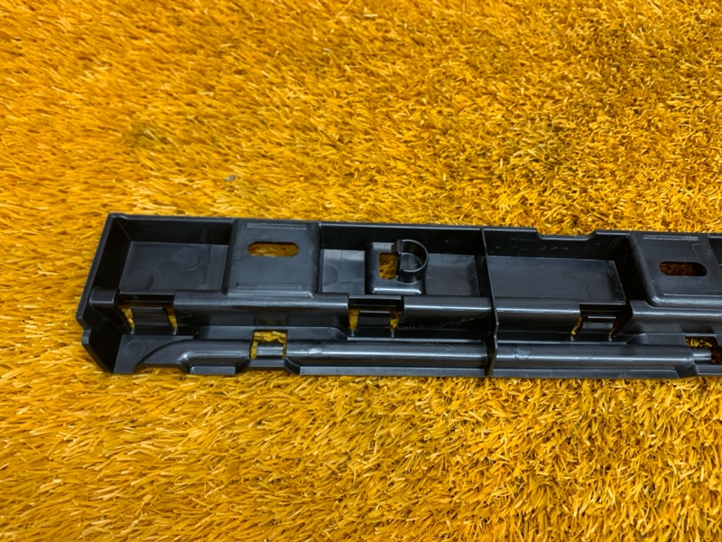 кронштейн порога, 370 рублей, Красноярск