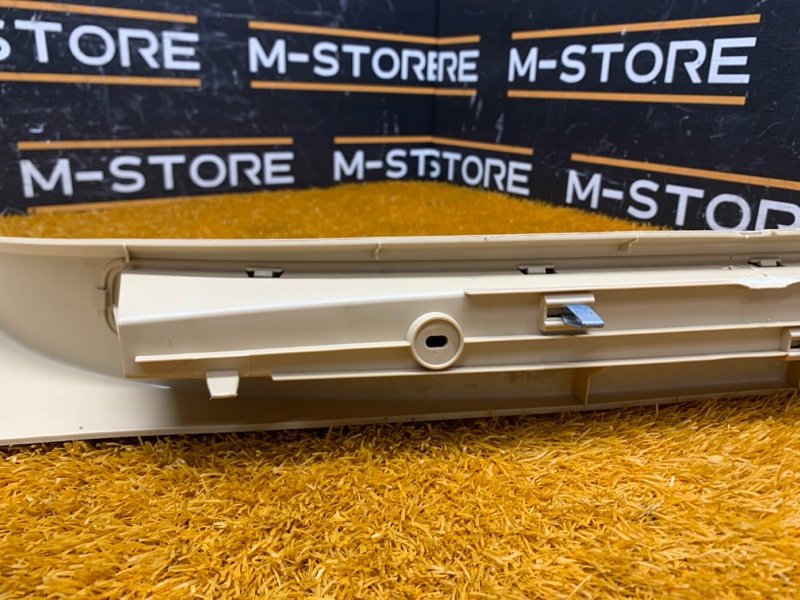 Накладка на порог салона, 380 рублей, Красноярск