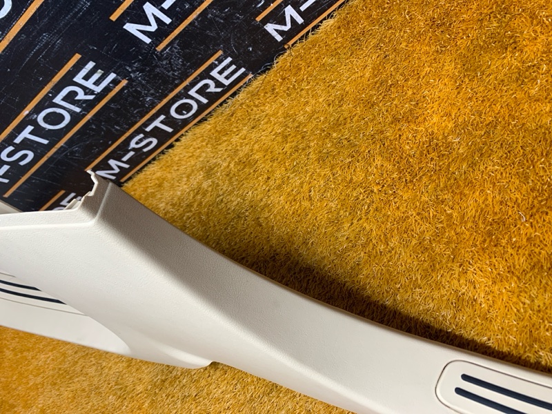 Накладка на порог салона, 380 рублей, Красноярск