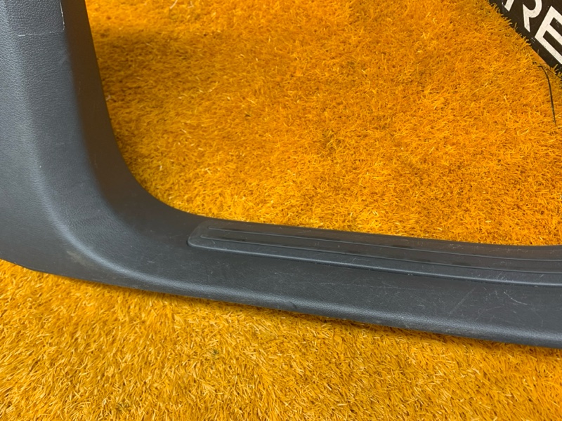 Накладка на порог салона, 330 рублей, Красноярск