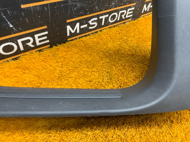 Накладка на порог салона, 200 рублей, Красноярск