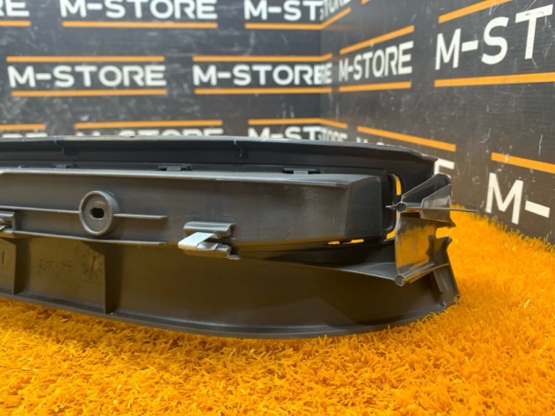 Накладка на порог салона, 200 рублей, Красноярск