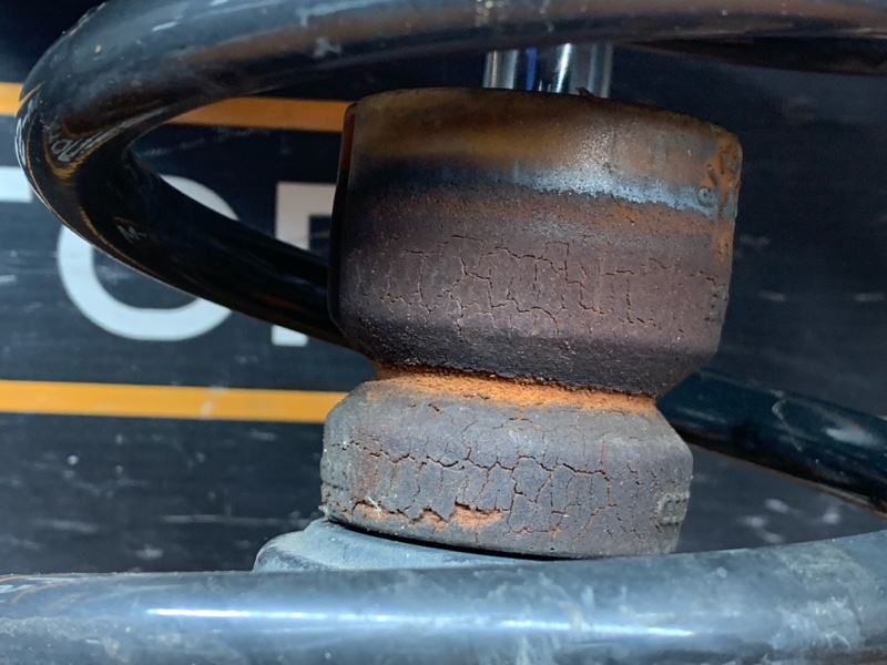 стойка подвески, 10000 рублей, Красноярск