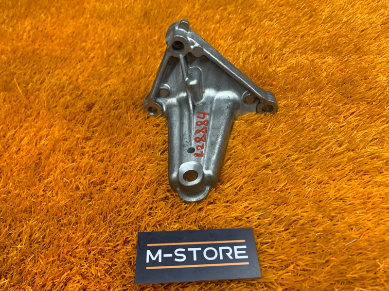 кронштейн, 410 рублей, Красноярск