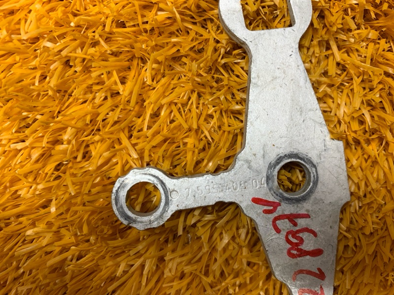 крепление топливной форсунки, 720 рублей, Красноярск