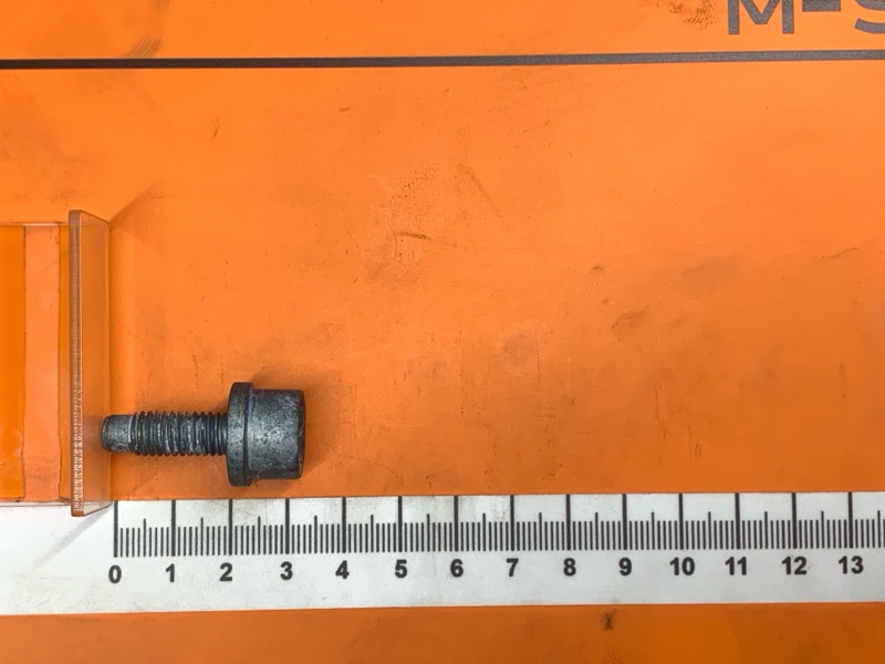 болт гидротрансформатора, 340 рублей, Красноярск