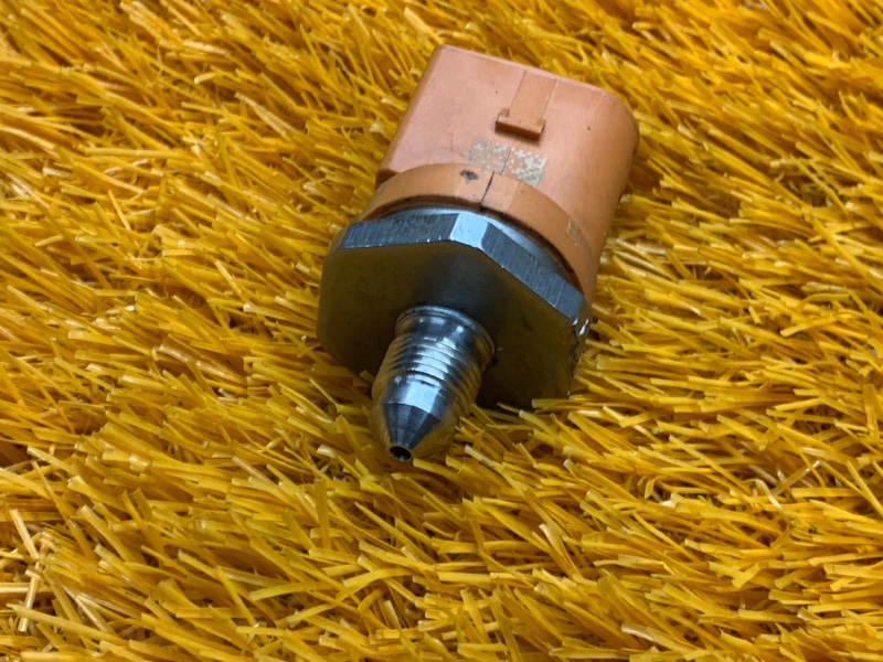 датчик давления топлива, 670 рублей, Красноярск