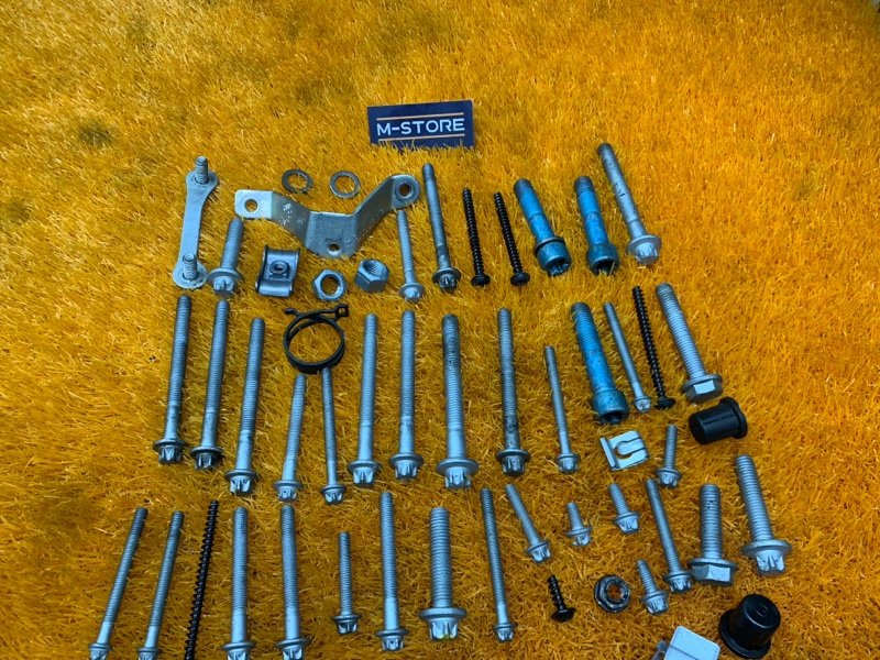 Болты и гайки ДВС, 1040 рублей, Красноярск