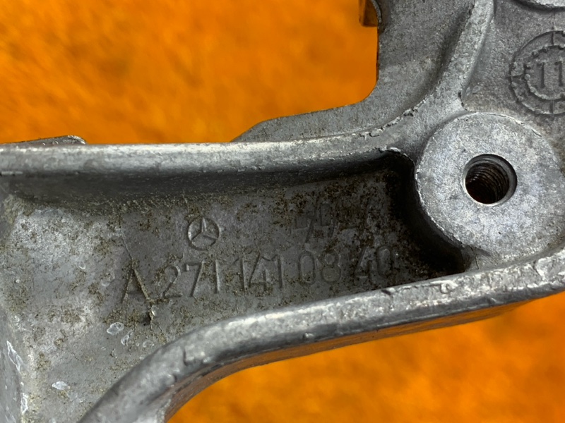 кронштейн, 300 рублей, Красноярск