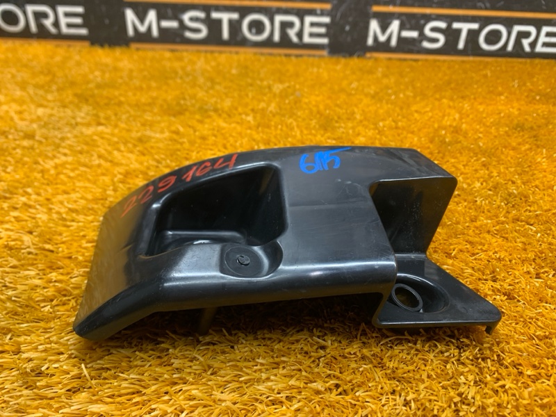 крепление бампера, 730 рублей, Красноярск