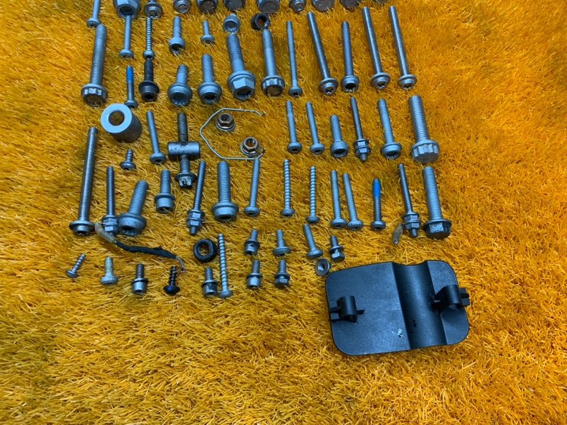 Болты и гайки ДВС, 950 рублей, Красноярск