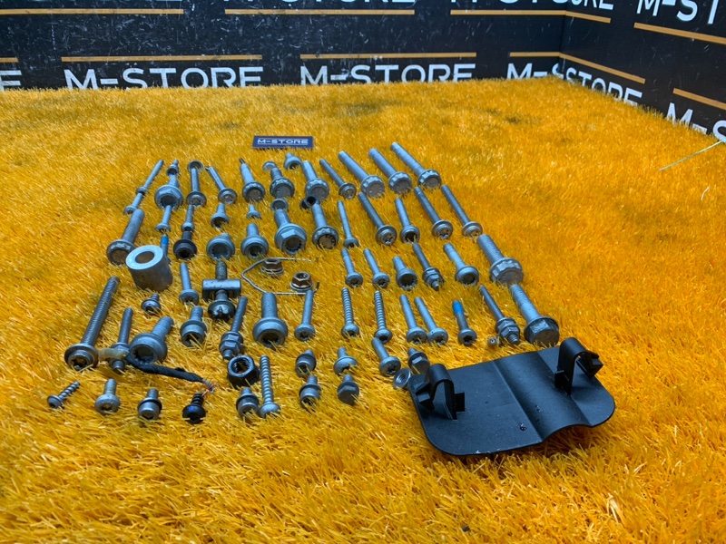 Болты и гайки ДВС, 950 рублей, Красноярск