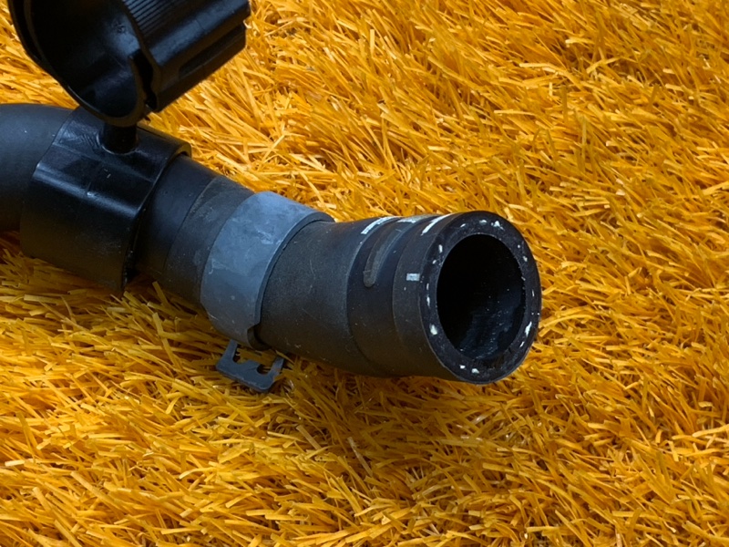 Патрубок системы охлаждения, 830 рублей, Красноярск