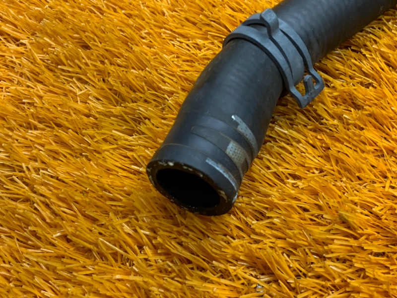 Патрубок системы охлаждения, 500 рублей, Красноярск