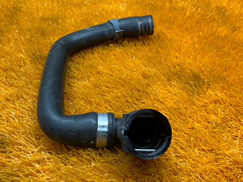 Патрубок системы охлаждения, 500 рублей, Красноярск