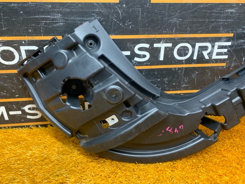 крепление бампера, 2000 рублей, Красноярск