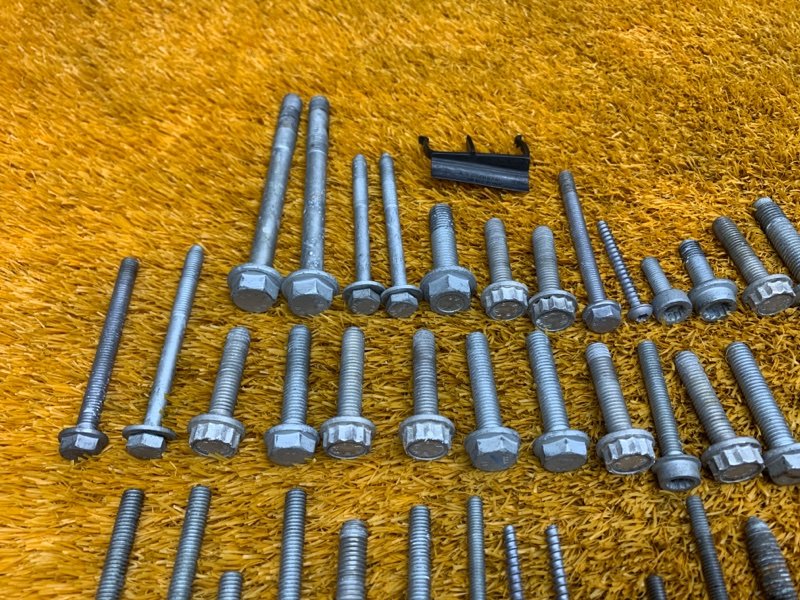 Болты и гайки ДВС, 1190 рублей, Красноярск