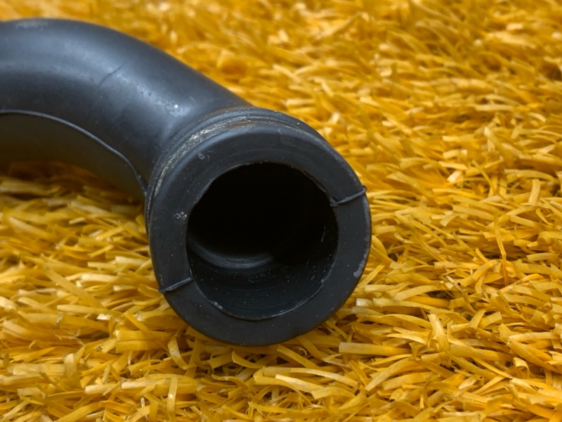 Патрубок картерных газов, 300 рублей, Красноярск