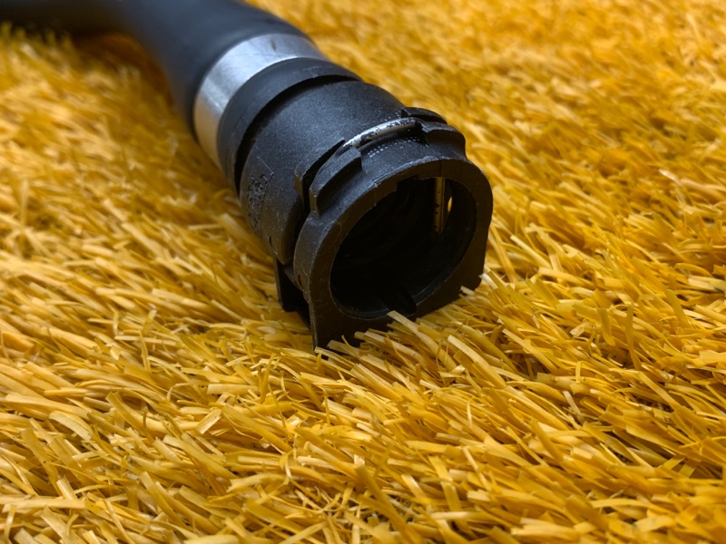 Патрубок системы охлаждения, 500 рублей, Красноярск