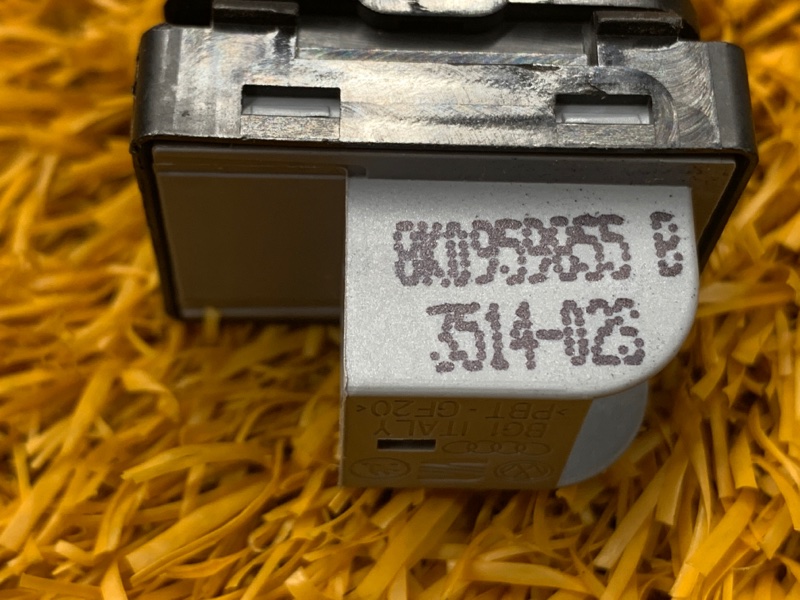 кнопка стеклоподъемника, 300 рублей, Красноярск