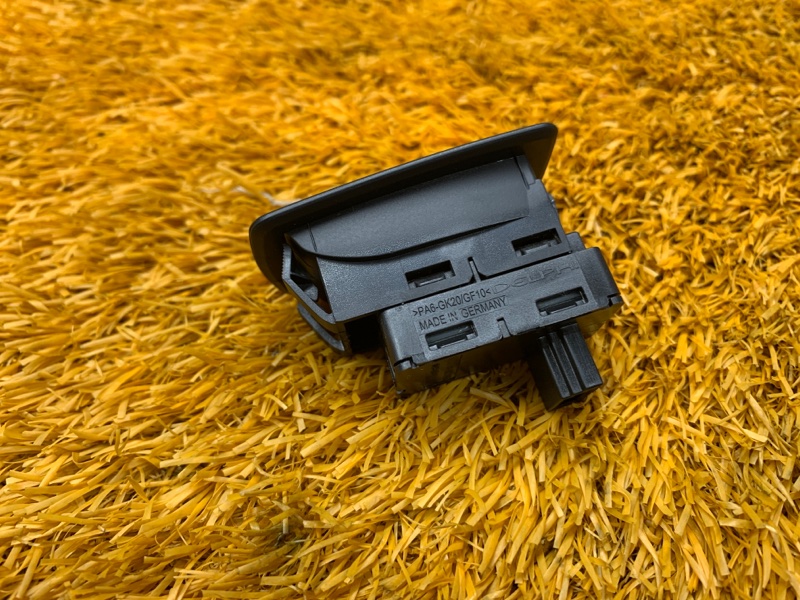 кнопка стеклоподъемника, 500 рублей, Красноярск