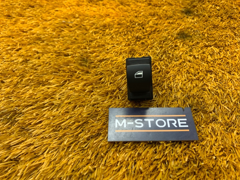 кнопка стеклоподъемника, 500 рублей, Красноярск