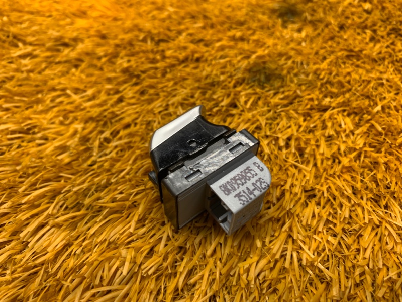 кнопка стеклоподъемника, 300 рублей, Красноярск