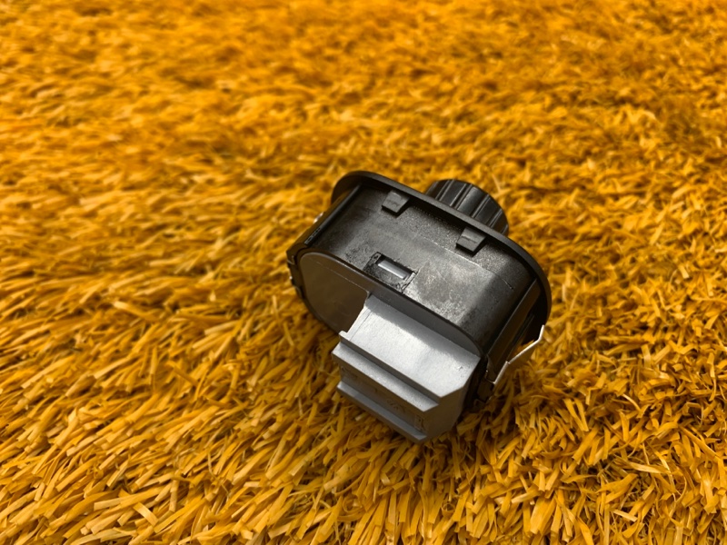 Кнопка регулировки зеркал, 420 рублей, Красноярск