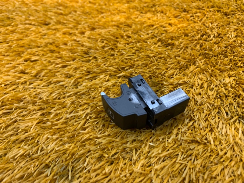 кнопка стеклоподъемника, 300 рублей, Красноярск