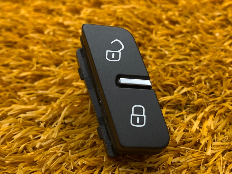 Кнопка центрального замка, 300 рублей, Красноярск