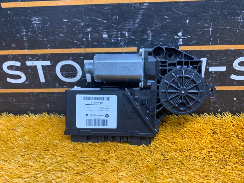 мотор стеклоподъемника, 800 рублей, Красноярск