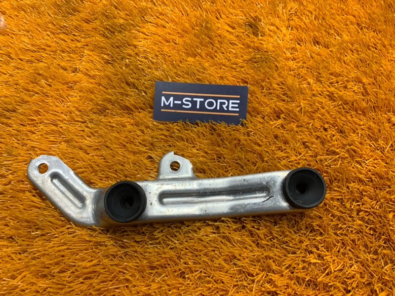 Кронштейн впускного коллектора, 250 рублей, Красноярск