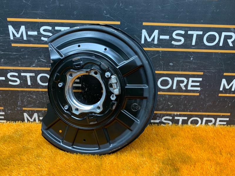 кулак поворотный, 1500 рублей, Красноярск