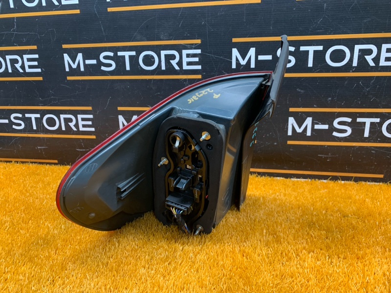 Фонарь задний, 8000 рублей, Красноярск