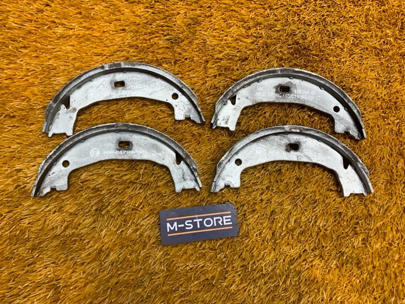 Колодки ручника, 500 рублей, Красноярск