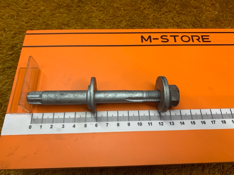 Болт развальный, 520 рублей, Красноярск