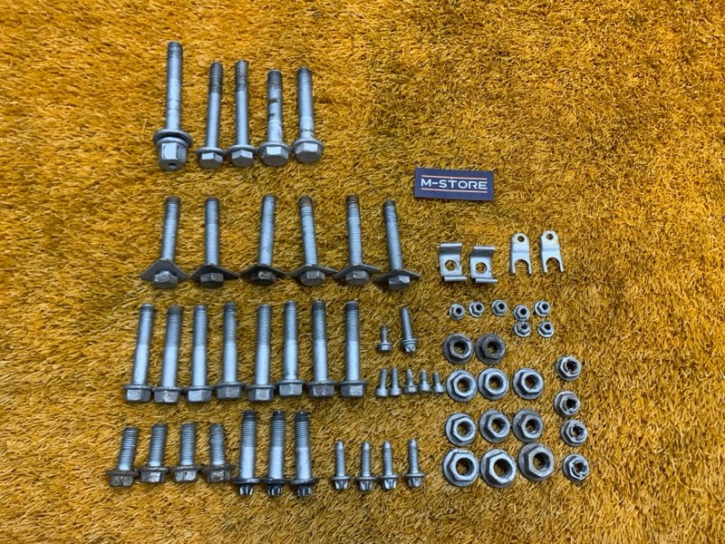 Болты и гайки задней подвески, 950 рублей, Красноярск