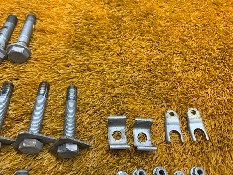 Болты и гайки задней подвески, 950 рублей, Красноярск