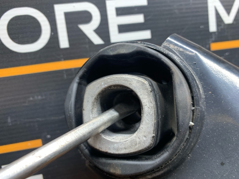 Балка поперечная (подрамник), 3410 рублей, Красноярск