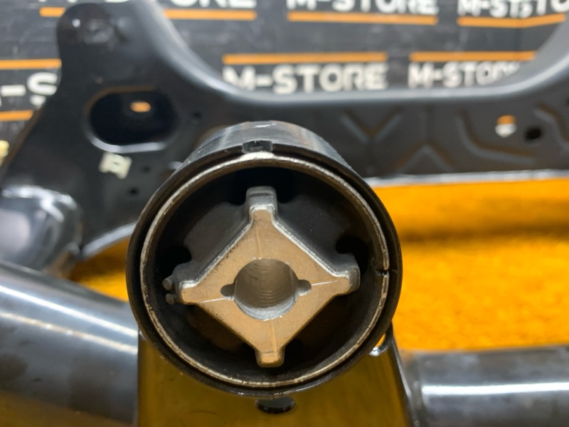 Балка поперечная (подрамник), 3410 рублей, Красноярск