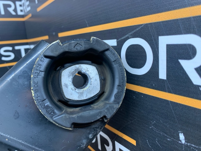 Балка поперечная (подрамник), 3410 рублей, Красноярск