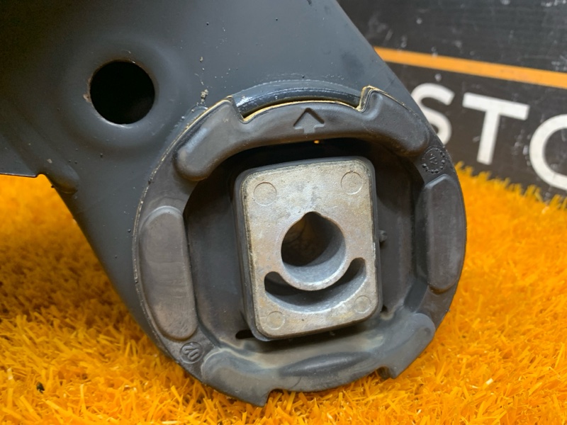 Балка поперечная (подрамник), 3410 рублей, Красноярск