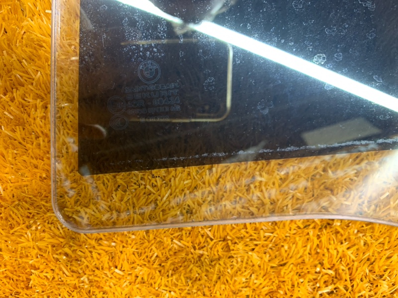 Стекло боковое, 2460 рублей, Красноярск