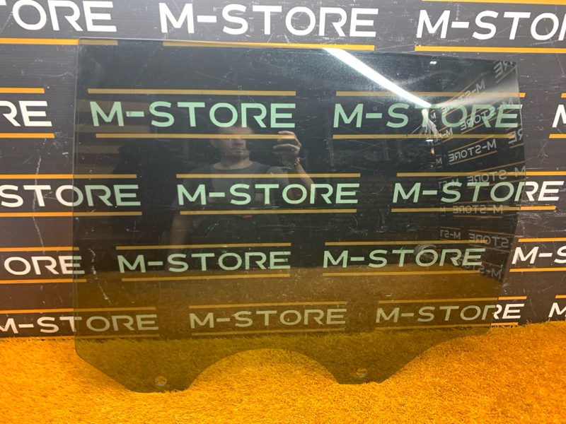 Стекло боковое, 700 рублей, Красноярск