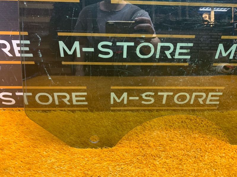 Стекло боковое, 700 рублей, Красноярск