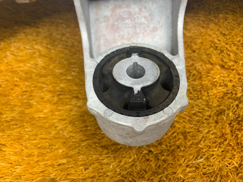 Балка поперечная (подрамник), 4260 рублей, Красноярск