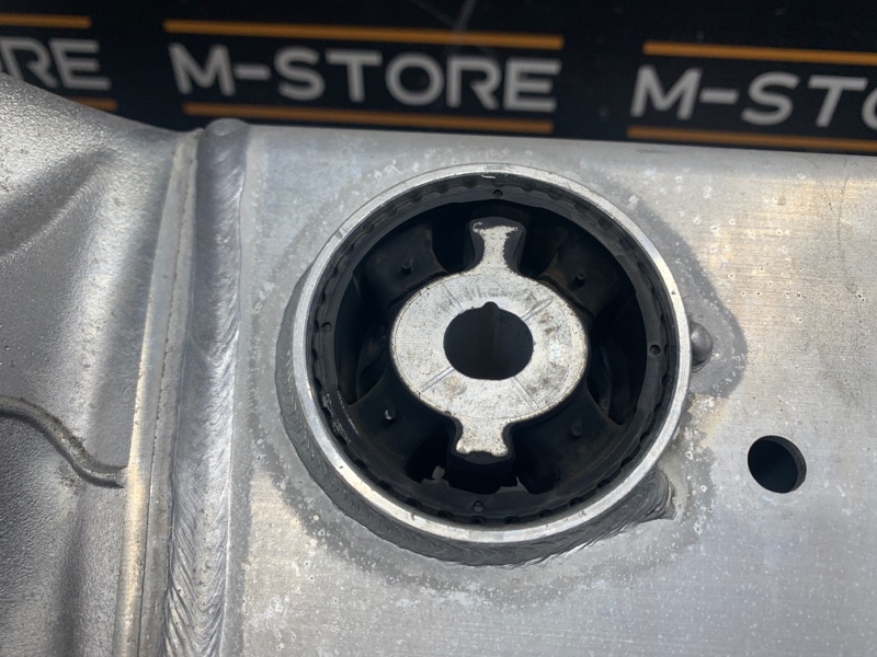 Балка поперечная (подрамник), 4260 рублей, Красноярск